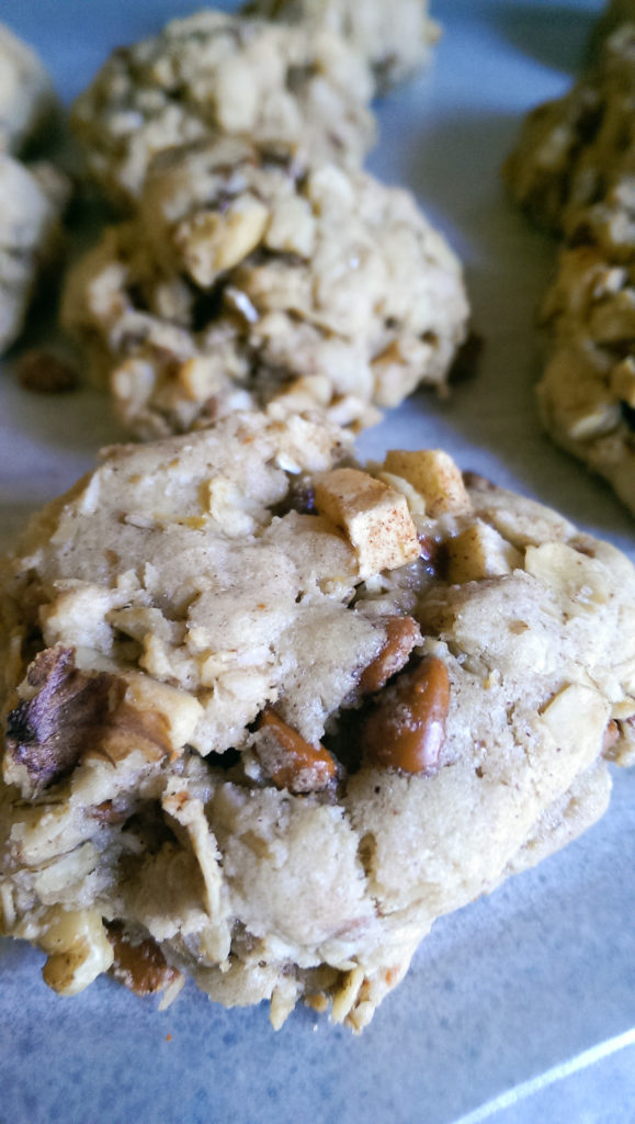 Apple Cinnamon Walnut Cookies